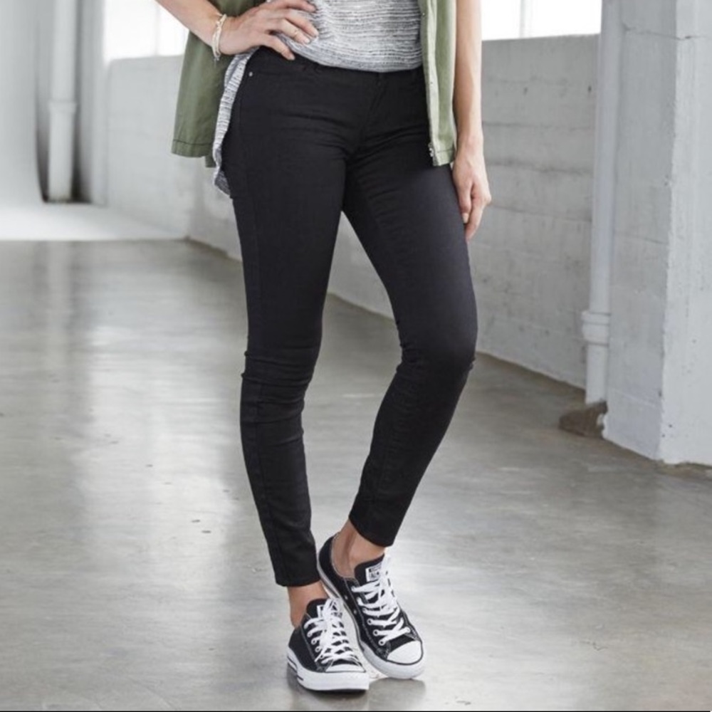 Guess Brittney Skinny Low-Rise Jegging